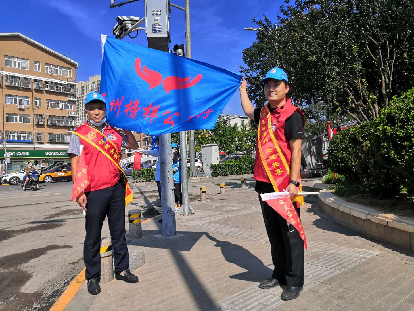 <strong>免费看美女的逼逼直接免费看</strong>